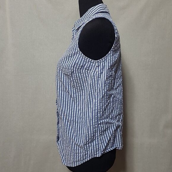 Elle Sleeveless Button Up Top Womens Size Small Blue White Stripe Ruffle - Picture 2 of 9